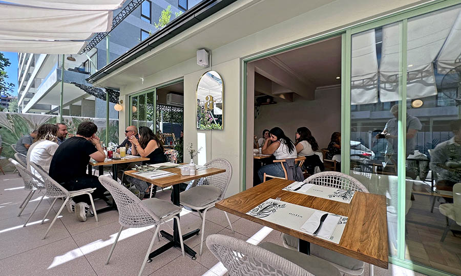 La terraza norte y principal de Nolia - Nolia