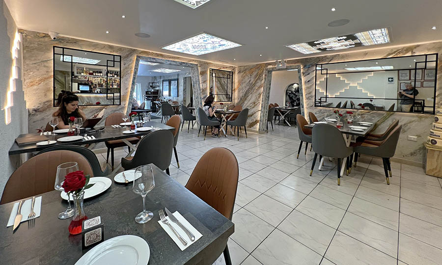 El sal�n central del restaurante Machu Pichu - Machu Picchu Providencia