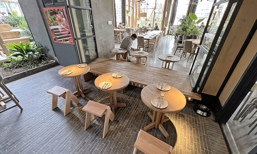 Zona cafeter�a y terraza de Meli Mel�