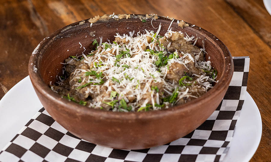 Acompañamiento: Pur� de papas trufado - La Parrilla de Mr. Wagyu