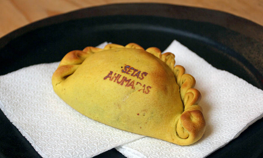 Empanada de Setas ahumadas 