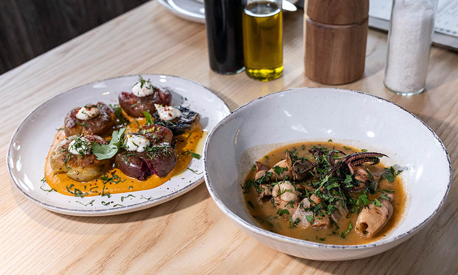 Chipirones con Papas �cras�