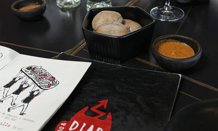 Pancitos de cortes�a - Diablo Vino y Fuego