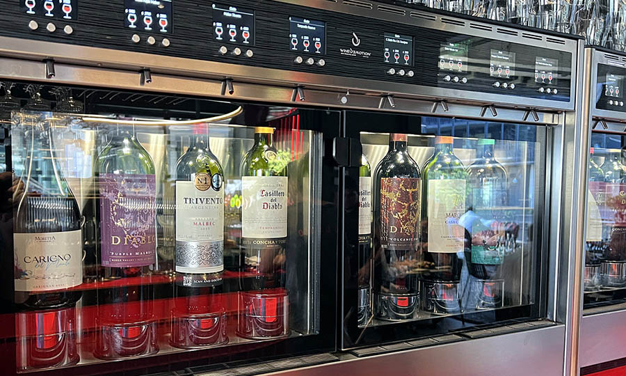 El poderoso Wine Dispenser y Cava de Diablo - Diablo Vino y Fuego