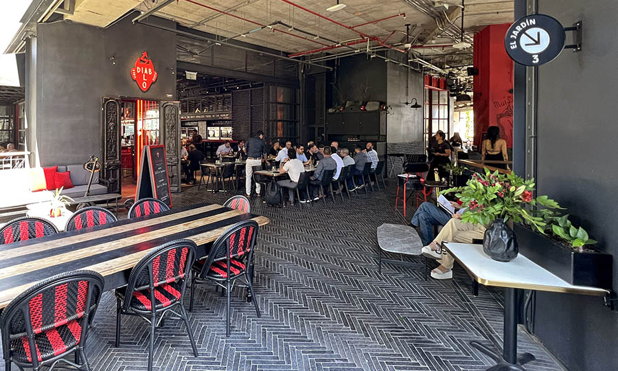 La terraza de Diablo en el piso 5 del MUT - Diablo Vino y Fuego