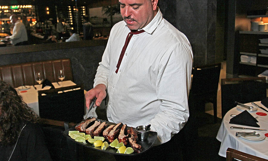 Costilla de Cerdo del rodizio de Fogo de Chao - Fogo de Chao