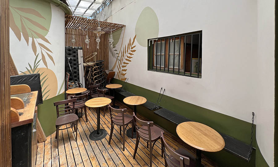 La pequena terraza del 2� piso