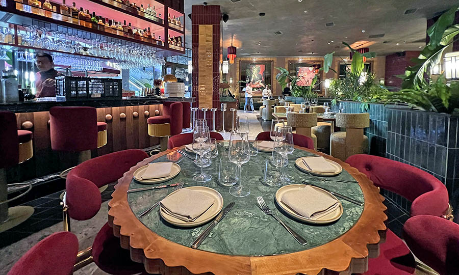 El sal�n interior del resaturante Jeronimo Santiago