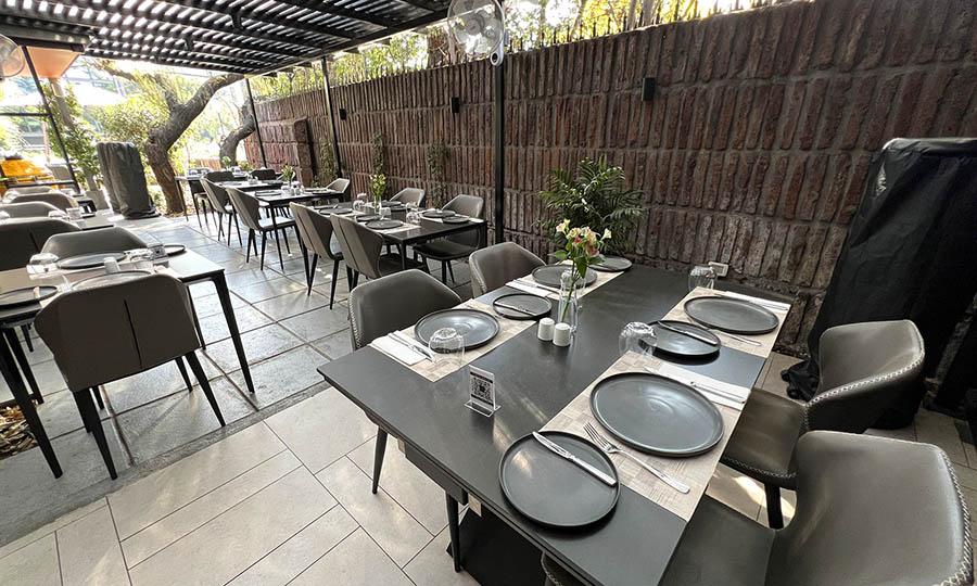 La terraza protegida de Pr�stino - Pr�stino Restaurant