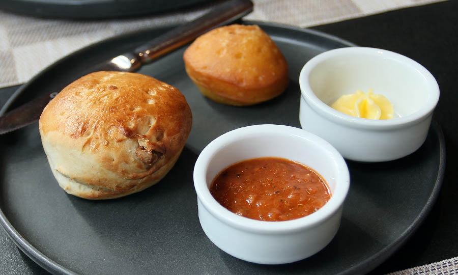 Los pancitos de cortes�a  - Pr�stino Restaurant