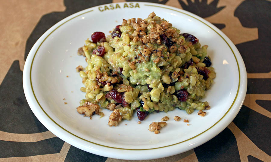 Acompañamiento: Mote palta