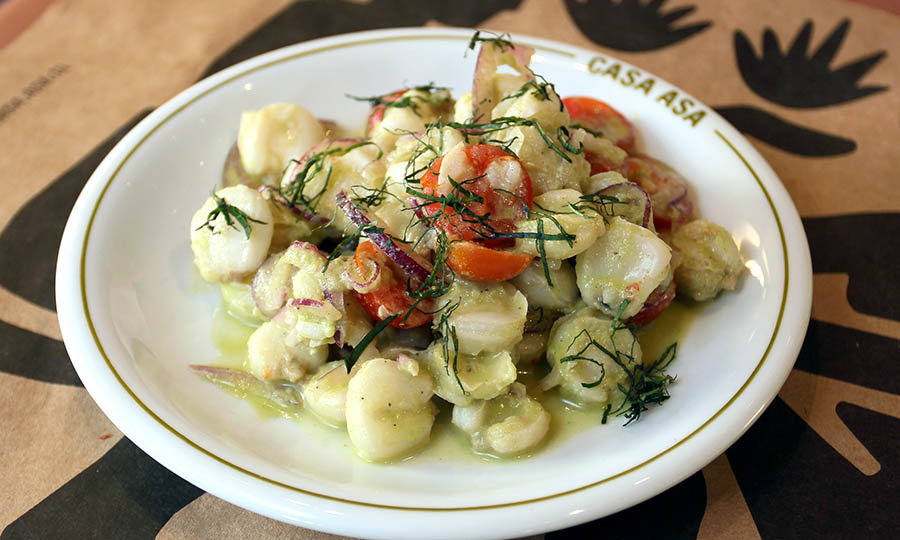 Acompañamiento: Ensalada de maiz mote