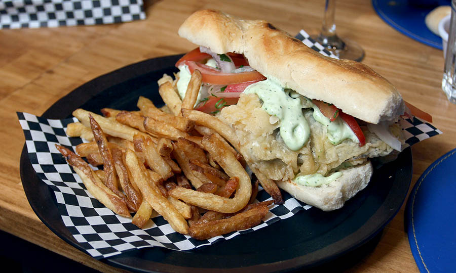 Sandwiches de pescado frito 