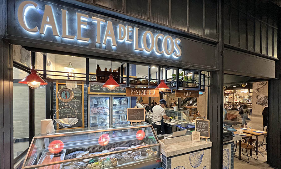 La pescader�a y emporio de mariscos de Caleta de Locos