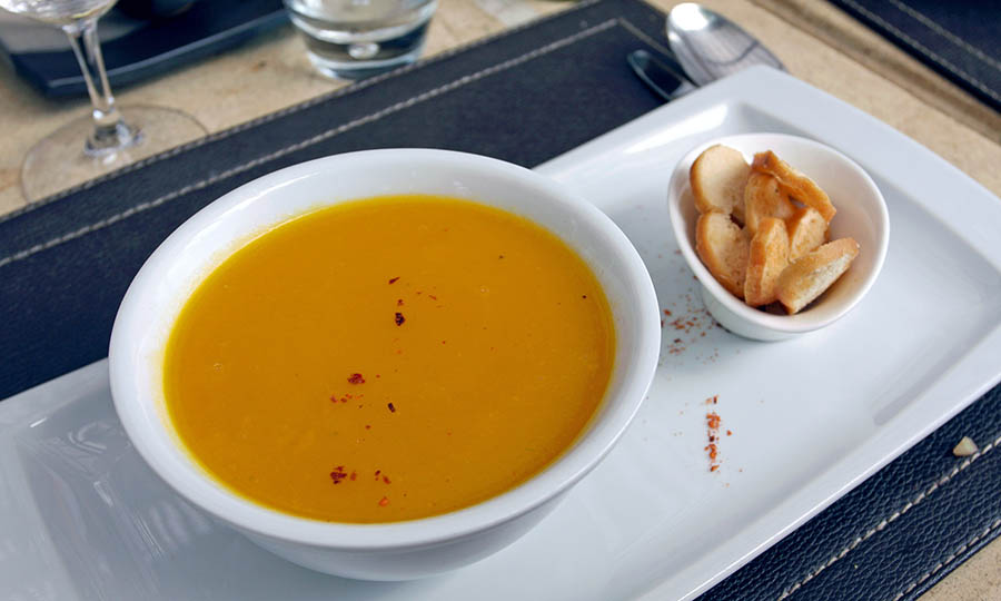 Sopa de zapallos del huerto - Tanino de Casas Del Bosque