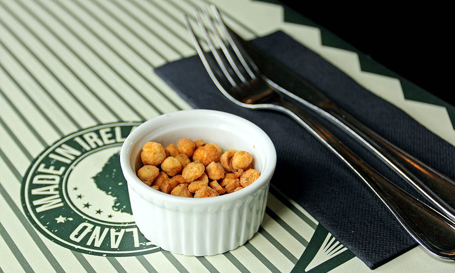 Garbanzos fritos y especiados - Flannerys Train Station - La Dehesa