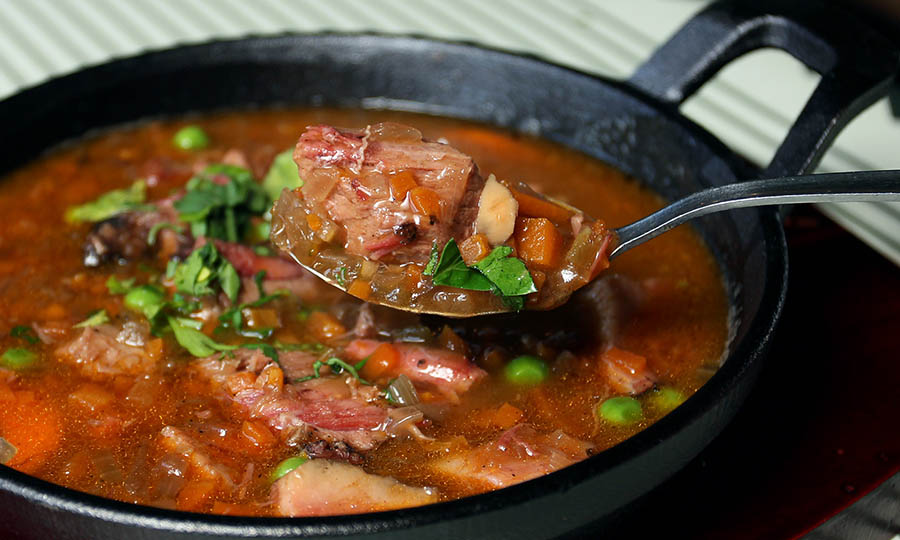 Irish Stew - Flannerys Train Station - La Dehesa