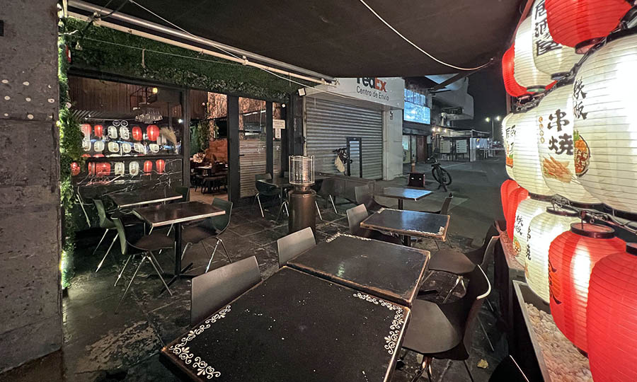 La terraza de Doga Sushi Nikkei  - Doga