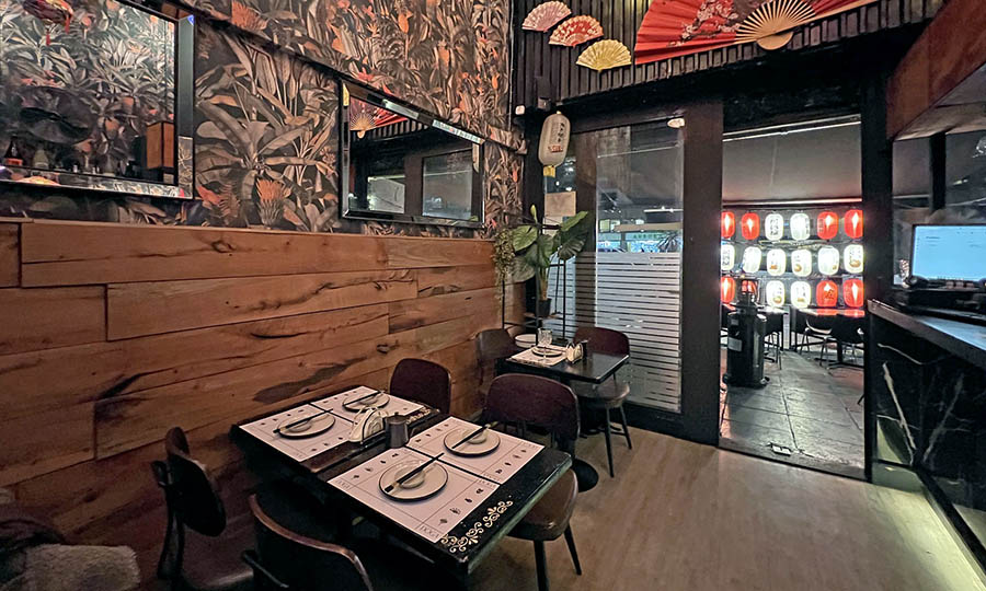 El sal�n interior de Doga Sushi Nikkei  - Doga