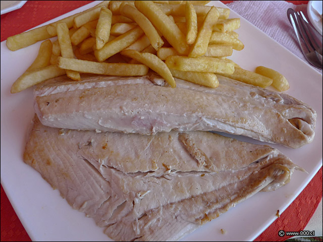 Reineta con Papas Fritas - El Ancla (Horcn)