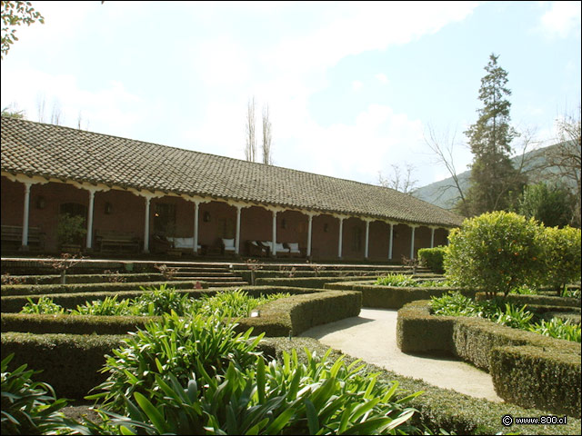 Casco viejo de la bodega Santa Rita - Parque de la Via Santa Rita