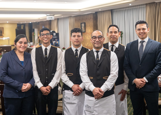 Restaurante Bristol, un cl�sico del Hotel Plaza San Francisco que presenta su renovada carta a manos de las nuevas chef a cargo