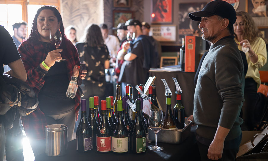 Registro de la Feria de vinos -Tiny Tastings- Maule Vigno + Secano en Liguria Lastarria